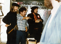 Bernd Kramer und Genossen Buchmesse um 1980 800px.png